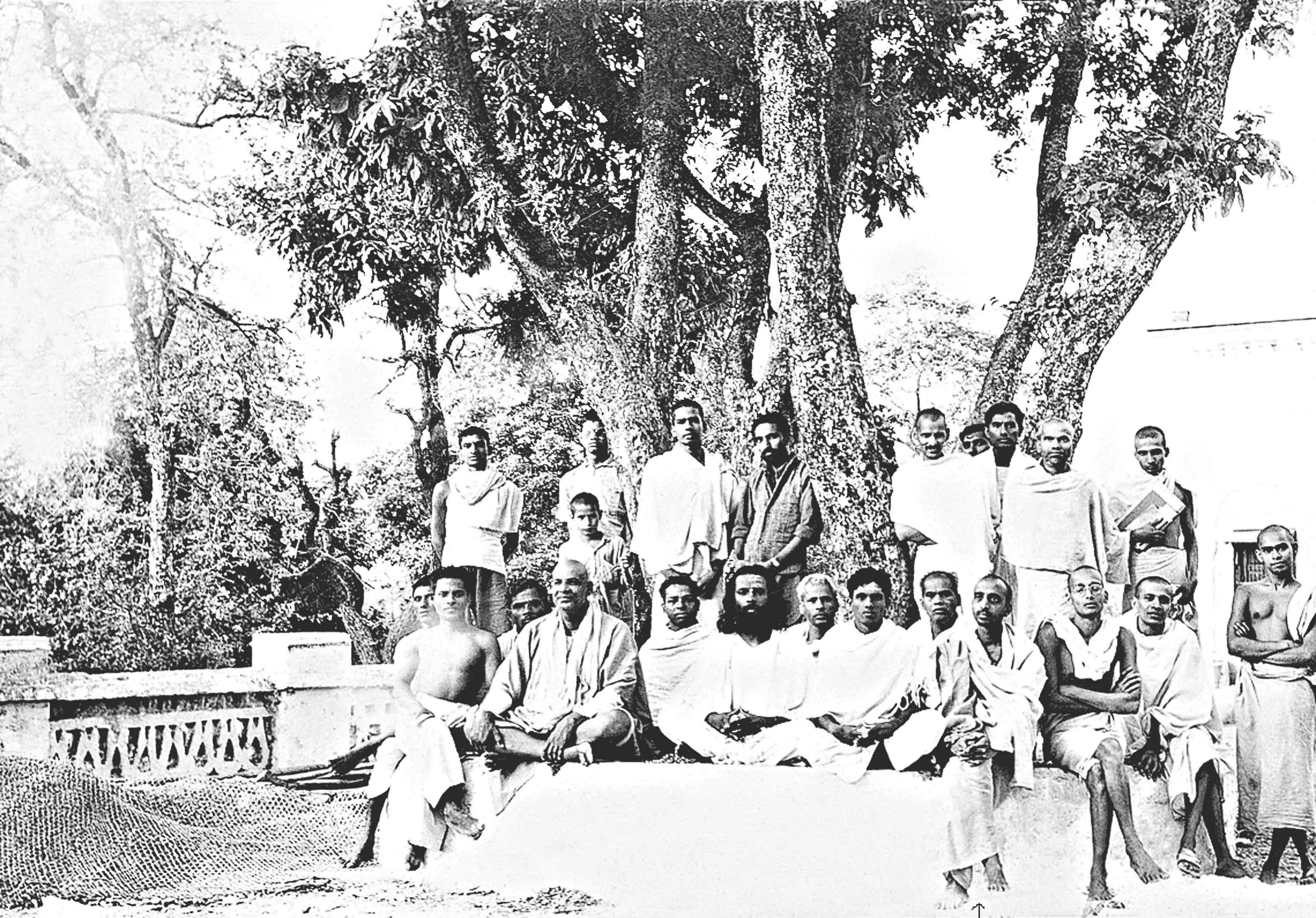 Transformation unfold_swami chinmayananda(Balkrishna menon)